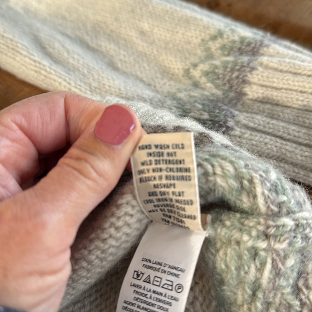 LL Bean Classic Heritage Fair Isle Cream Gray 100% Lambs Wool Women’s Sweater M - Picture 9 of 17